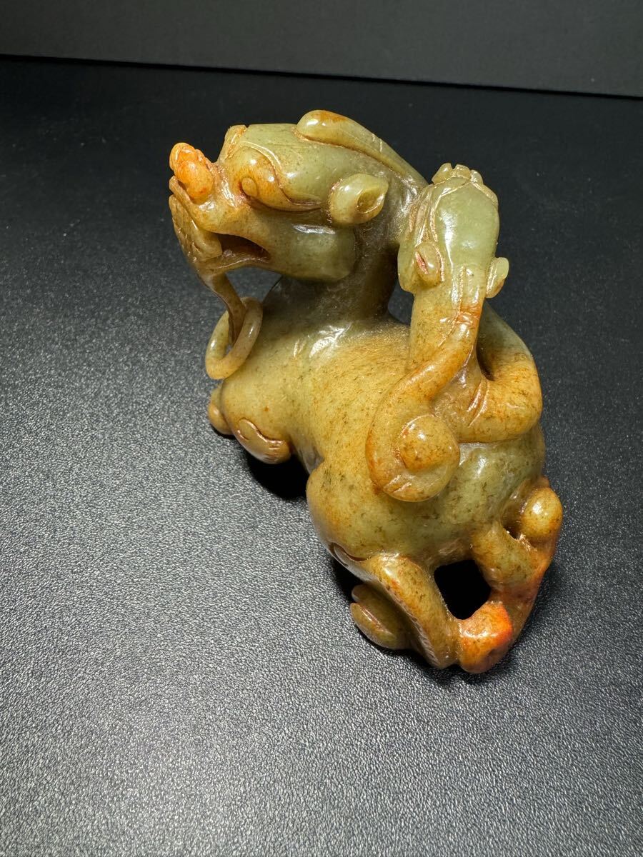 漢代 和田玉 T神獣置物 玉彫刻 天然石 瑞獣 厄除け 招福 中国古玩 古美術 時代物 旧家蔵出し 置物 極細工