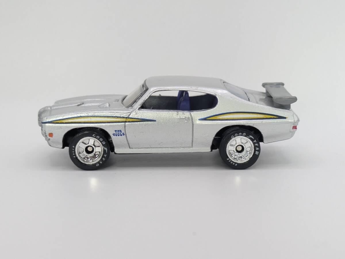 【マッチボックス】　ポンティアックGTO　Judge