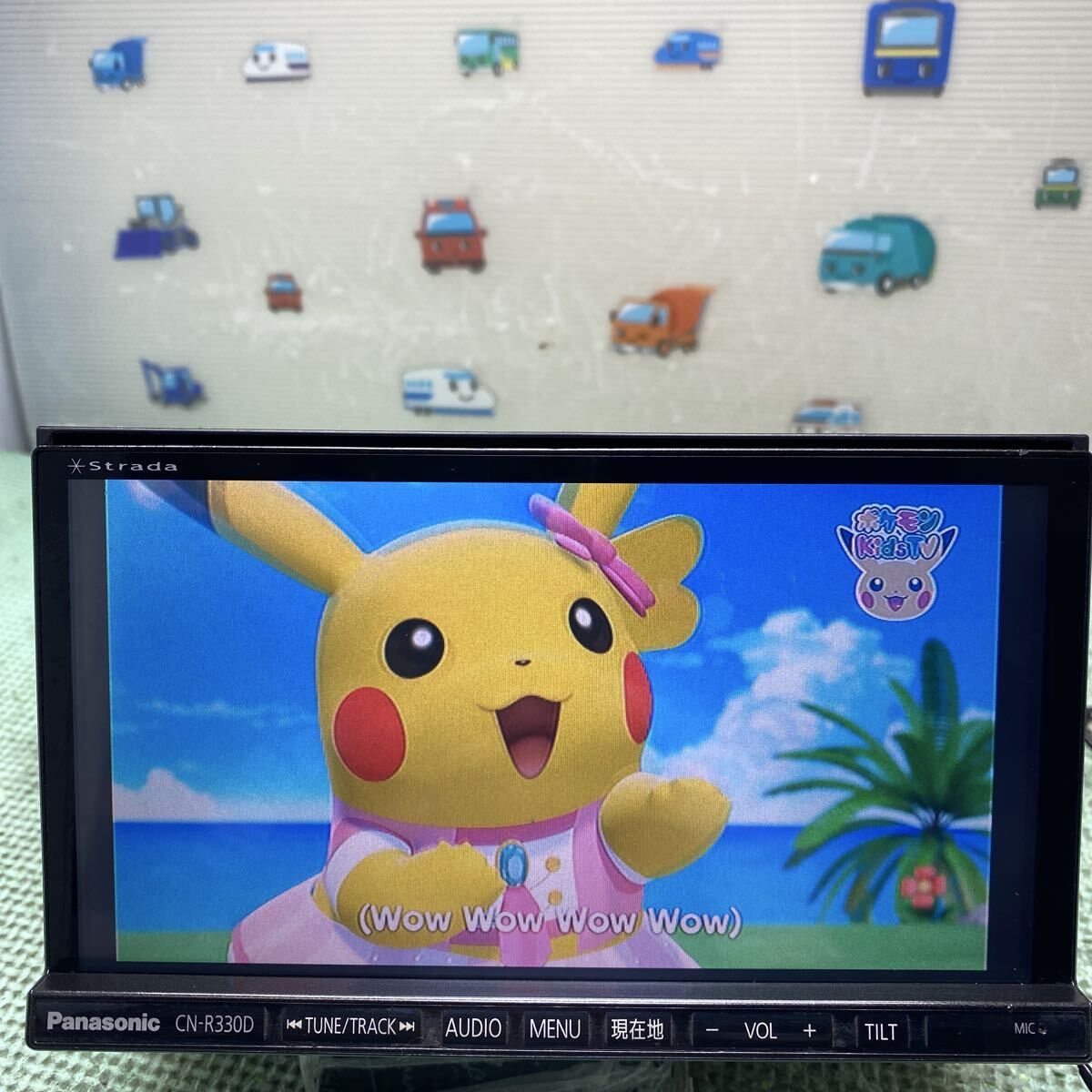 ★保証付動作★ Panasonic パナソニック　ストラーダ　CN-R330D★メモリーナビ DVD/CD/フルセグTV/ハンズフリー