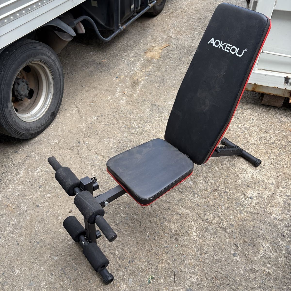 1円～　トレーニングベンチ AOKEOU インクライン 折りたたみ 筋トレ器具 運動 当時物 ジャンク扱い キズ 汚れ 欠品可能性有　a0650