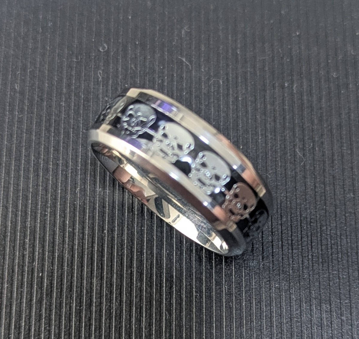 1円スタート！スカルデザインリング 指輪 ブラック メンズ パンク ロック 18号