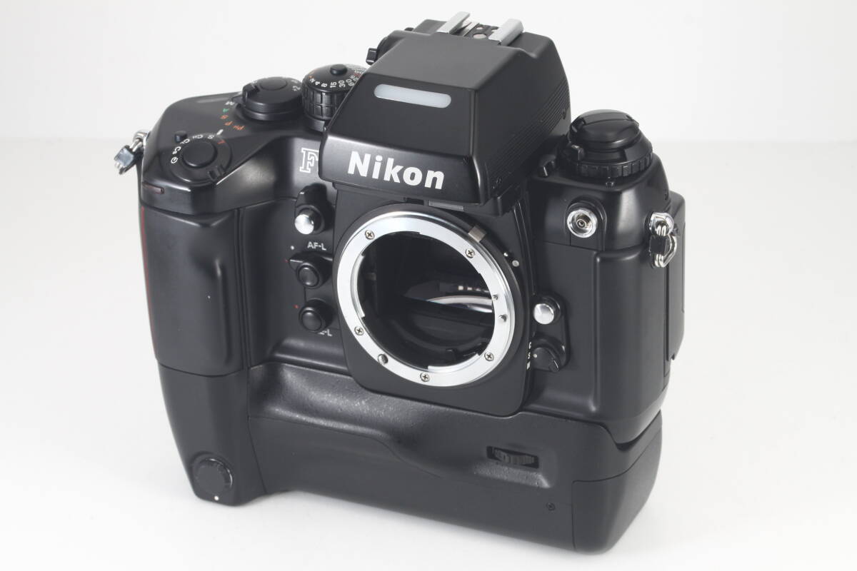 ★良美品★ Nikon F4 MB-23 MF-23付 一眼レフカメラボディ ★完動品★ ニコン #255