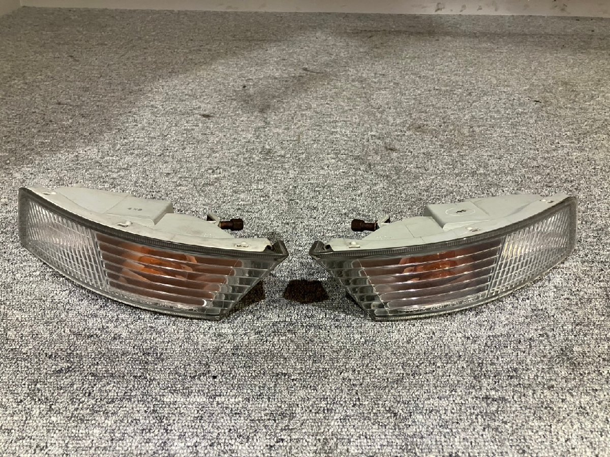 中古　マークⅡ　GX90　ターンランプ　セット　左右　KOITO　22-241　トヨタ（AG002）