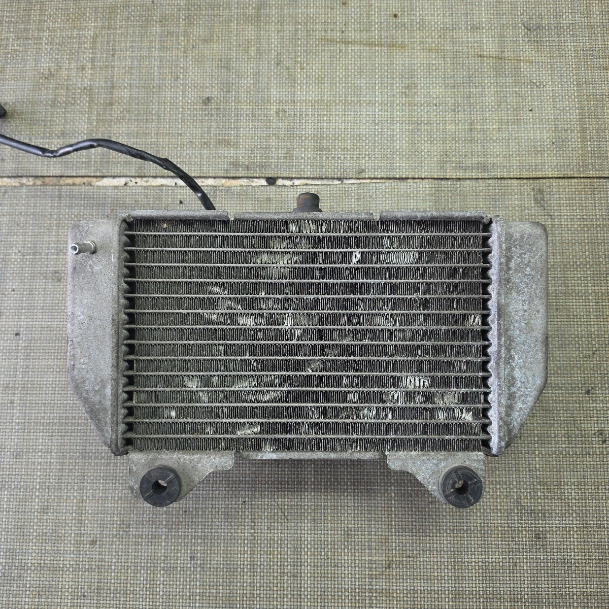 ホンダフォルッアMF08用 ラジエーター 中古品