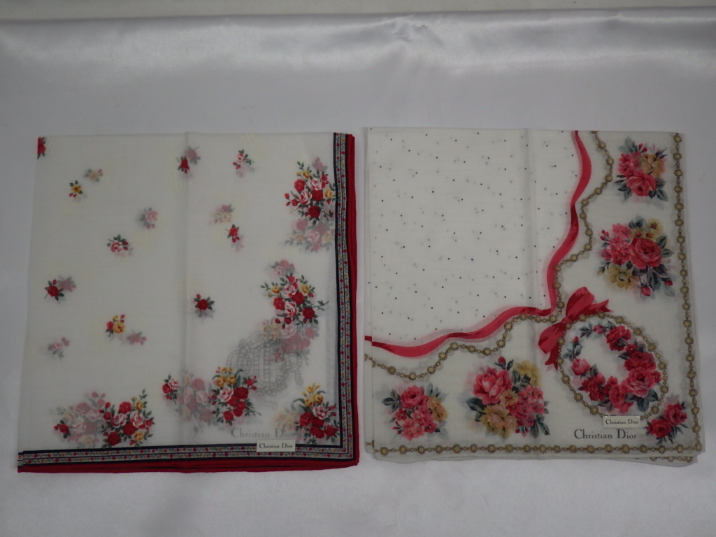 未使用保管品　ChristianDior クリスチャンディオール　花柄ハンカチ　48cm×48cm　2点