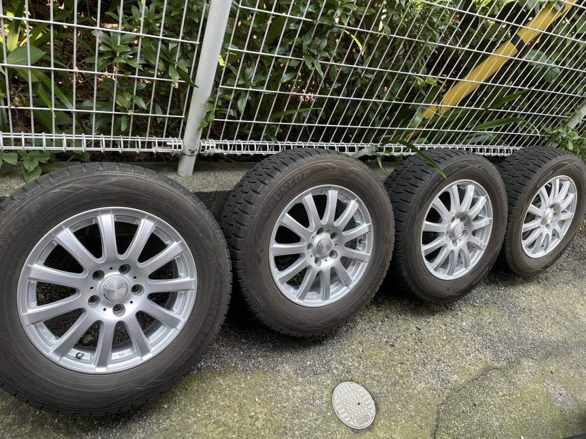215/65R16　スタッドレス　タイヤ　冬用　ラストラーダ　16インチセット　アルファード　ヴェルファイア　カローラ　エルグランド
