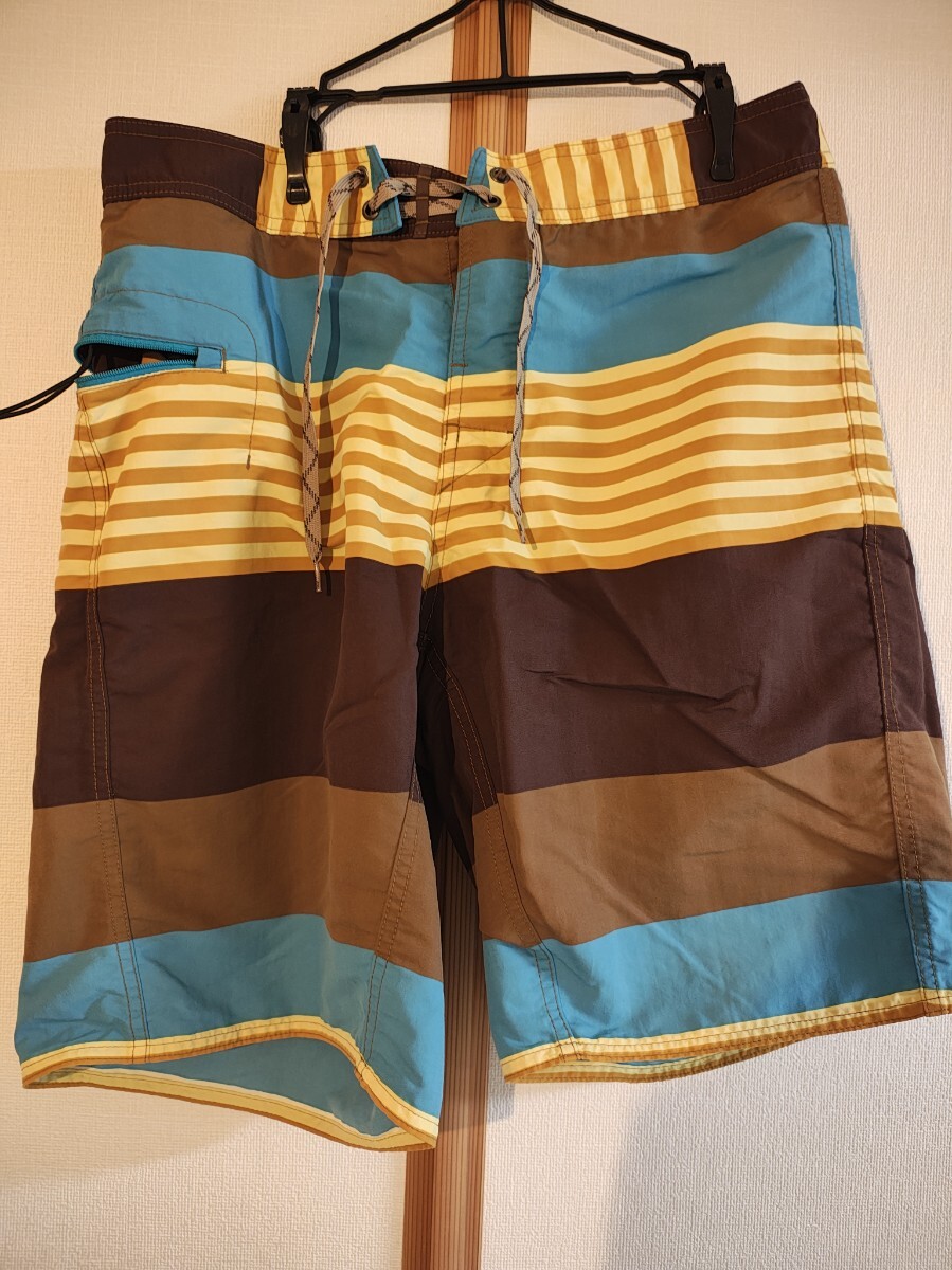 【希少/2011年製】patagonia パタゴニア 水陸両用 ボードショーツ サーフパンツ 31インチ マルチボーダー