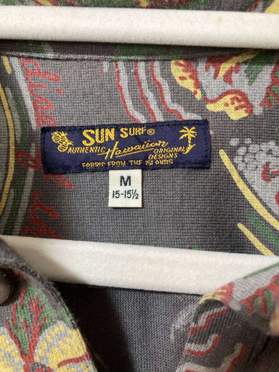 [古着]SUNSURF サンサーフ　アロハ柄ポロシャツ　ポロシャツ　柄シャツ　ハワイアン　Mサイズ