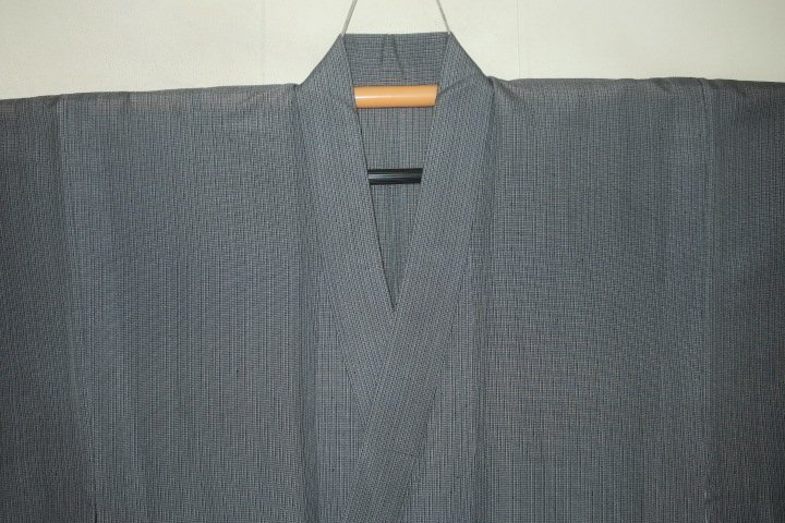 弐11810 本絹越後上布紗 男着物単衣 裄66丈137К青灰銀ネズアラレシボ絹芭蕉 夏の希少物 現代物 新品級