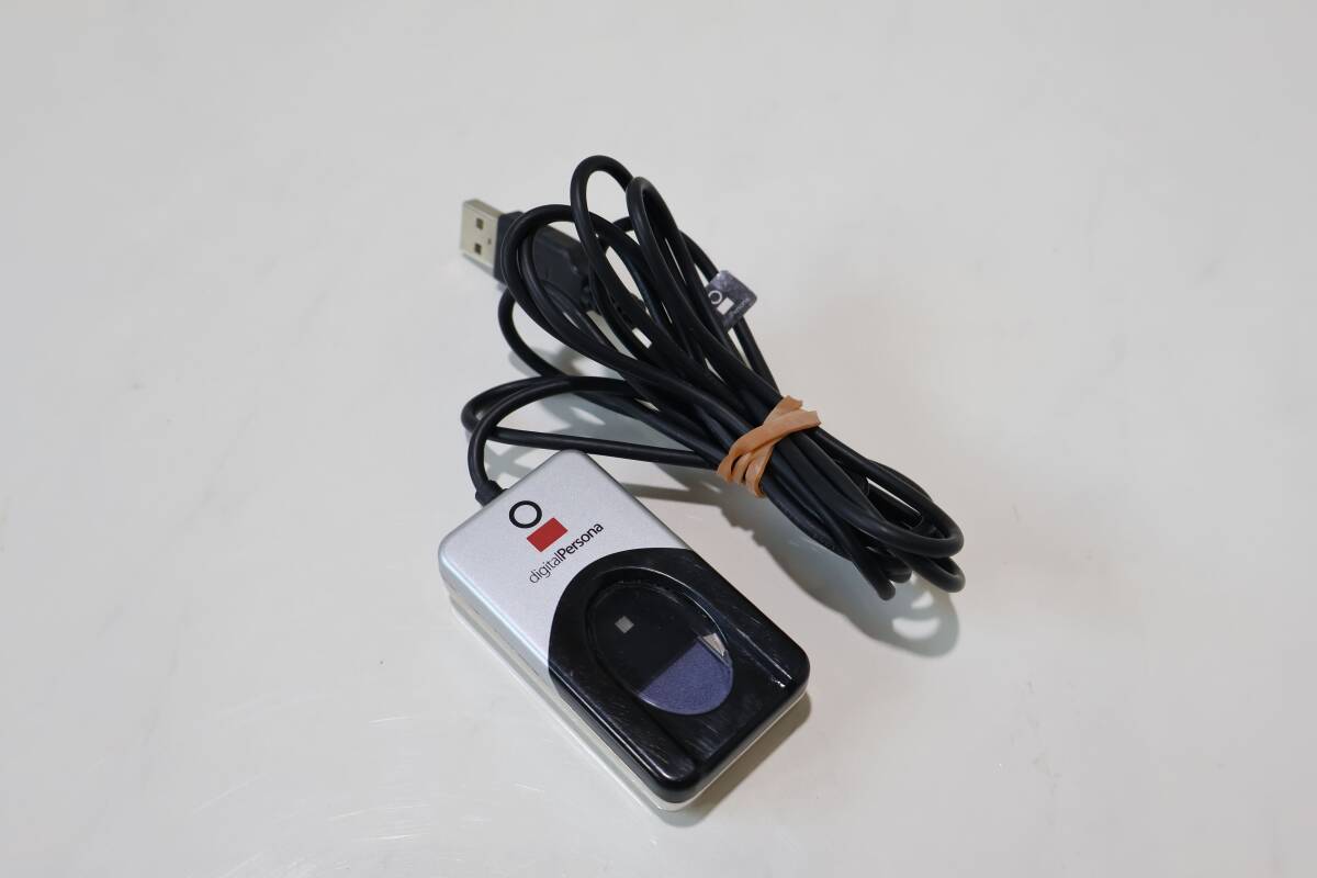 S1055 (SLL) P DigitalPersona U.are.U 4500 指紋リーダー USB接続 バイオメトリクス認証機器 (50013-001-103) 中古 動作確認済み
