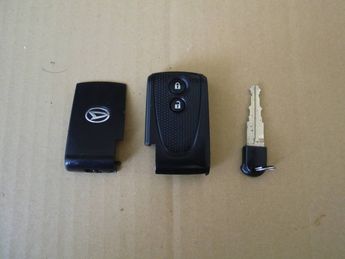 ダイハツ　ムーブ　キーレス　スマートキー　007YUUL0278　558