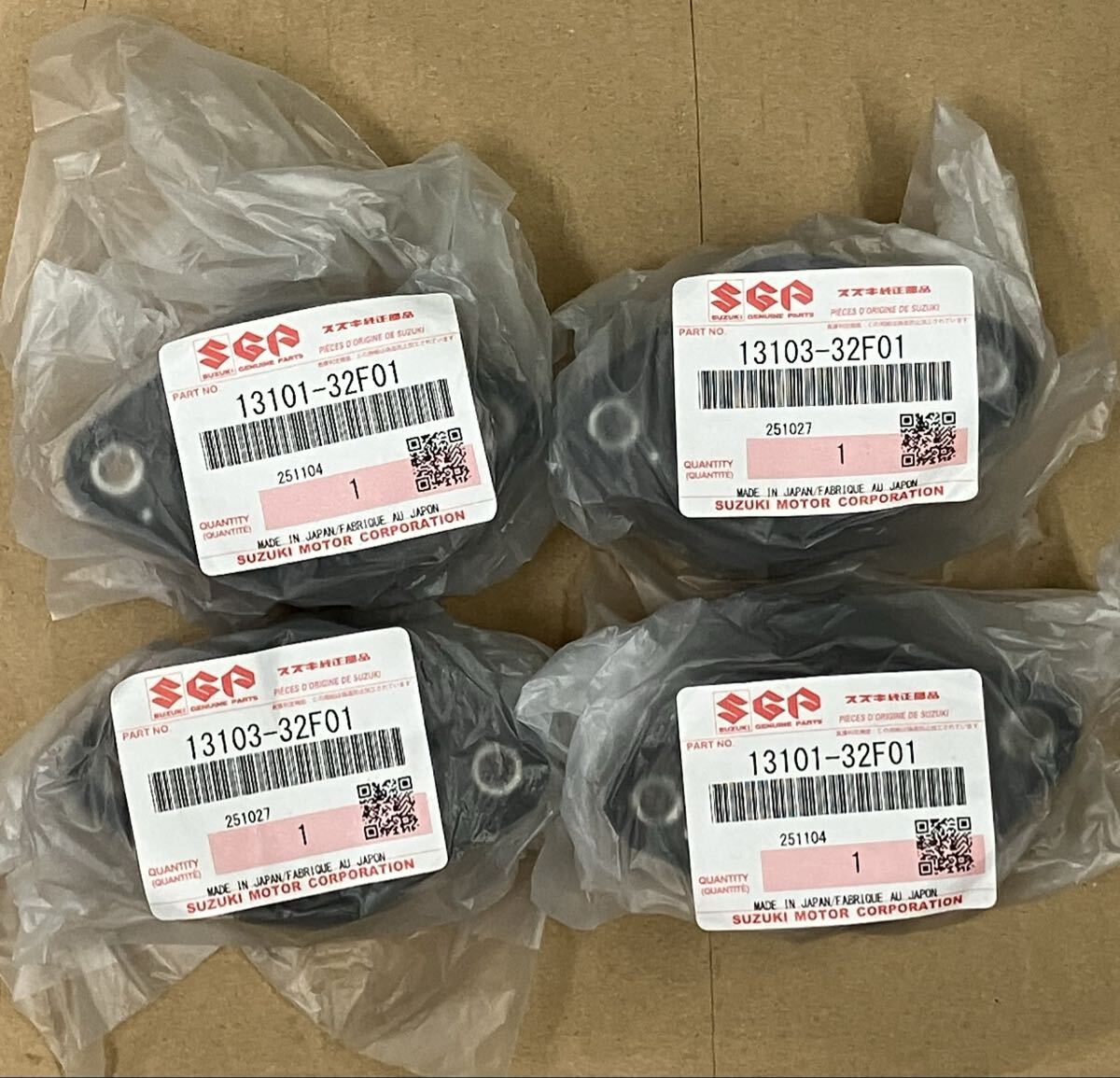 送料無料 純正 新品 スズキ バンディット1200 インマニ インシュレーター 油冷 BSR GS1200SS GSX-R1100 GSF1200 キャブ キャブレター