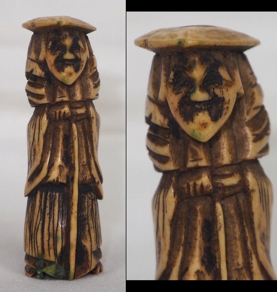 【金富士】値下げ中　江戸時代　鹿角彫　根付　高5.5ｃｍ　検/提げ物緒締玉根付印籠翡翠珊瑚琥珀印籠煙草入煙管中国古玩骨董