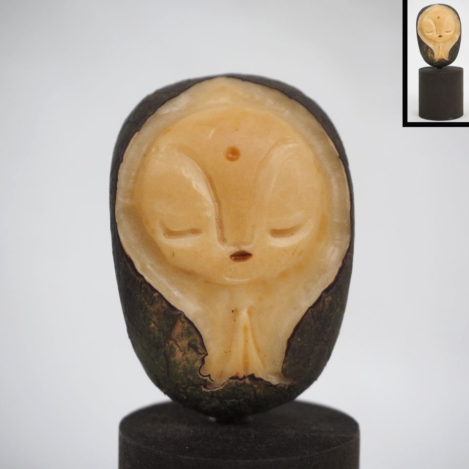 【金富士】古月作　天然素材　阿弥陀如来　高7ｃｍ　検/提げ物緒締玉根付印籠翡翠珊瑚琥珀印籠煙草入煙管