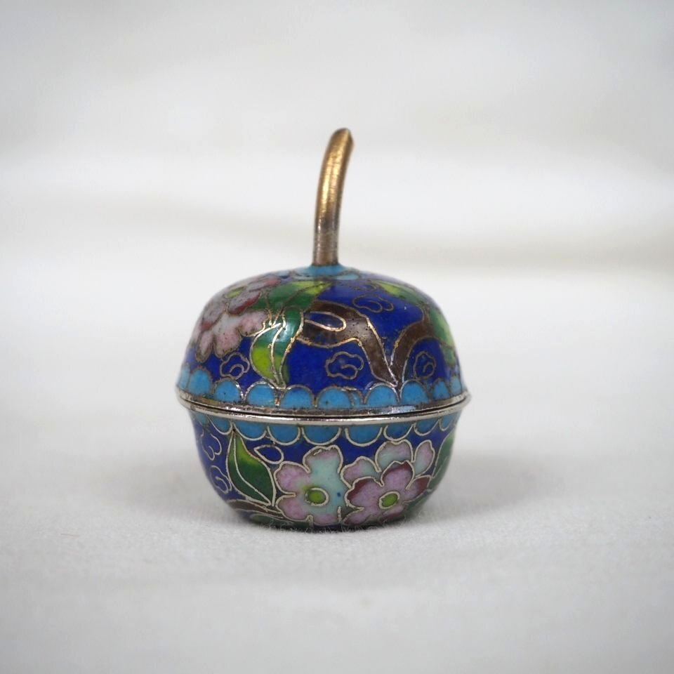 【金富士】中国美術　時代七宝香合/香盒　径2.7ｃｍ　茶道具華道具　検/古玩骨董茶壺古錫玉川堂高岡佐渡銅器龍文堂亀文堂