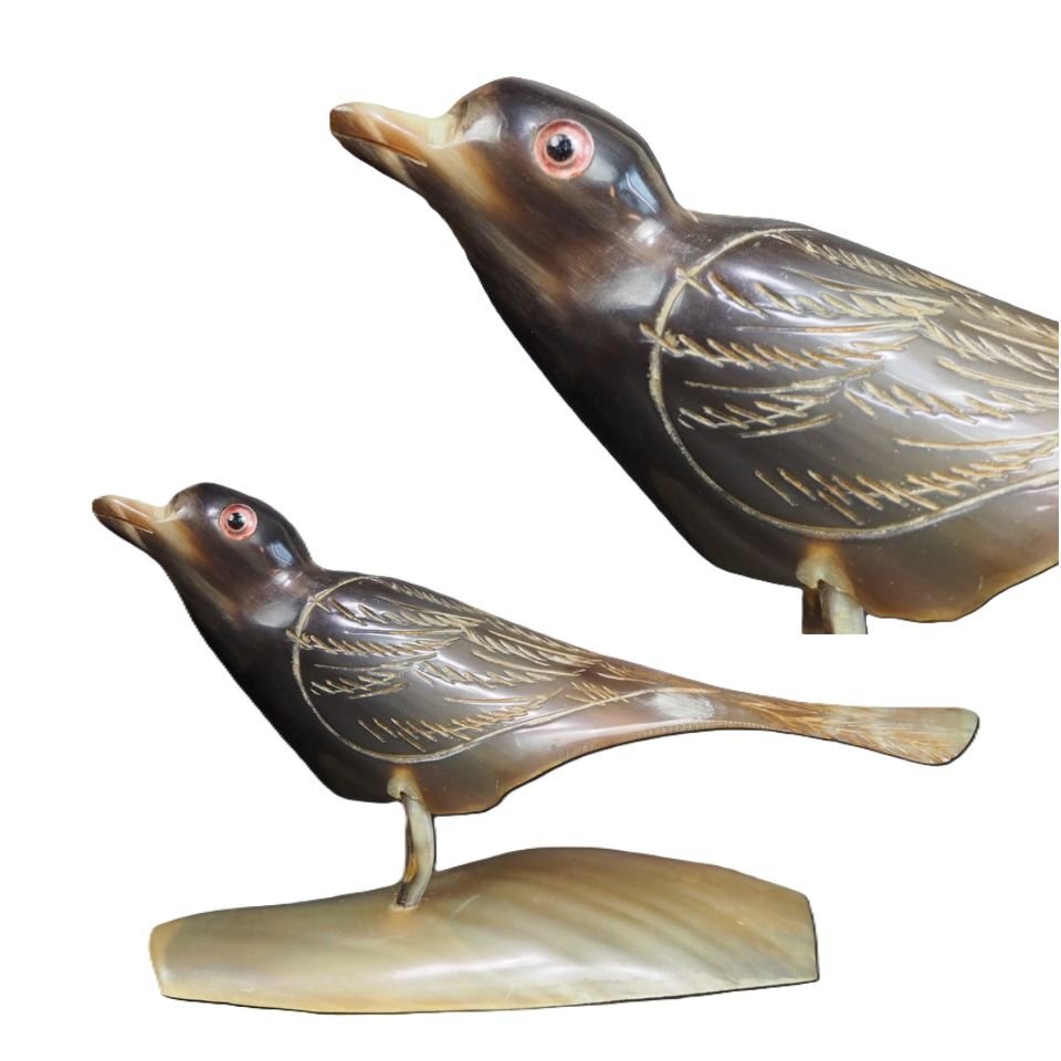 【金富士】値下げ中　牛角材　鳥置物　高さ7.3cm　検/提げ物緒締玉根付印籠翡翠珊瑚琥珀印籠煙草入煙管中国骨董古玩古美術
