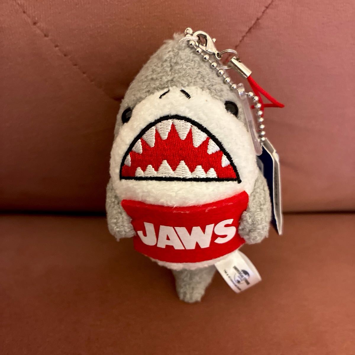 【新品】 ジョーズ JAWS ぬいぐるみ USJ マスコット サメ キーホルダー　ユニバ　お土産