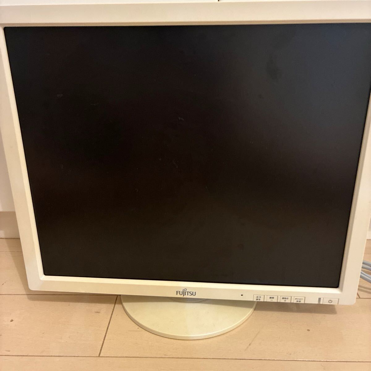 17インチ　ディスプレイ 液晶モニター モニター 富士通 PC fujitsu VL-17BSE カラー　動作確認済み