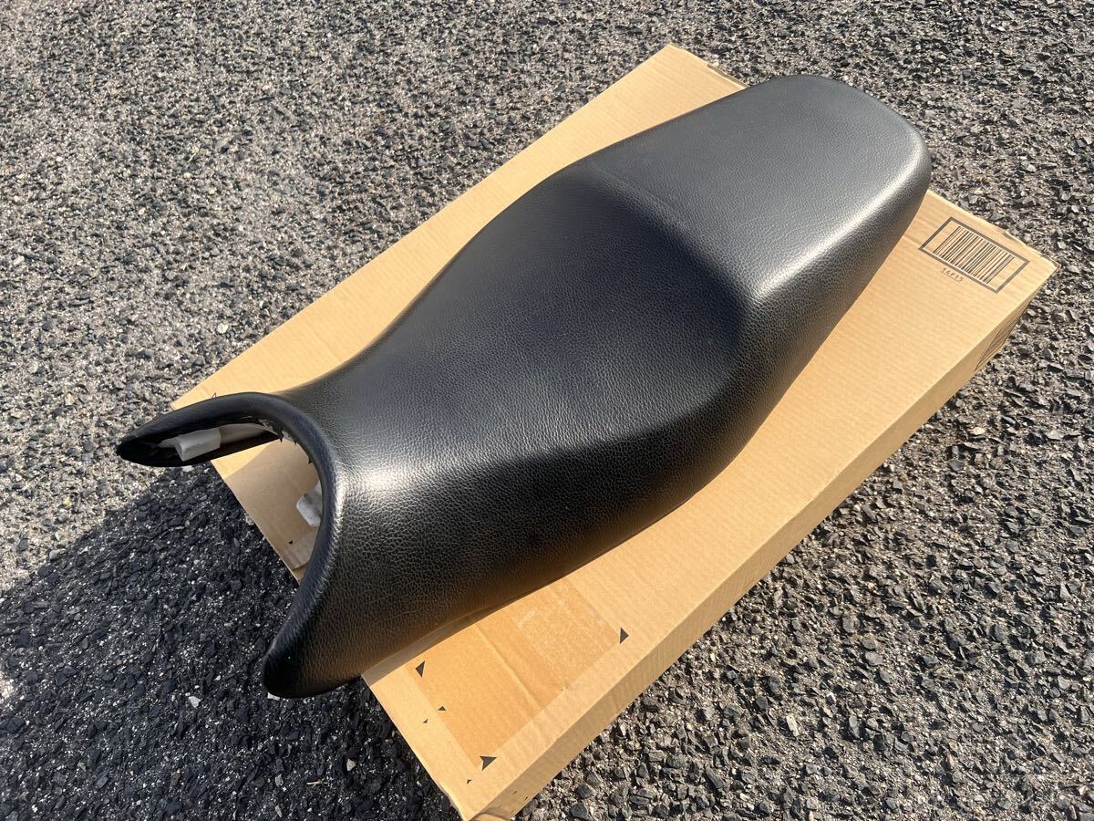 中古品！Kawasaki ZR-7（ZR750F）純正シート！