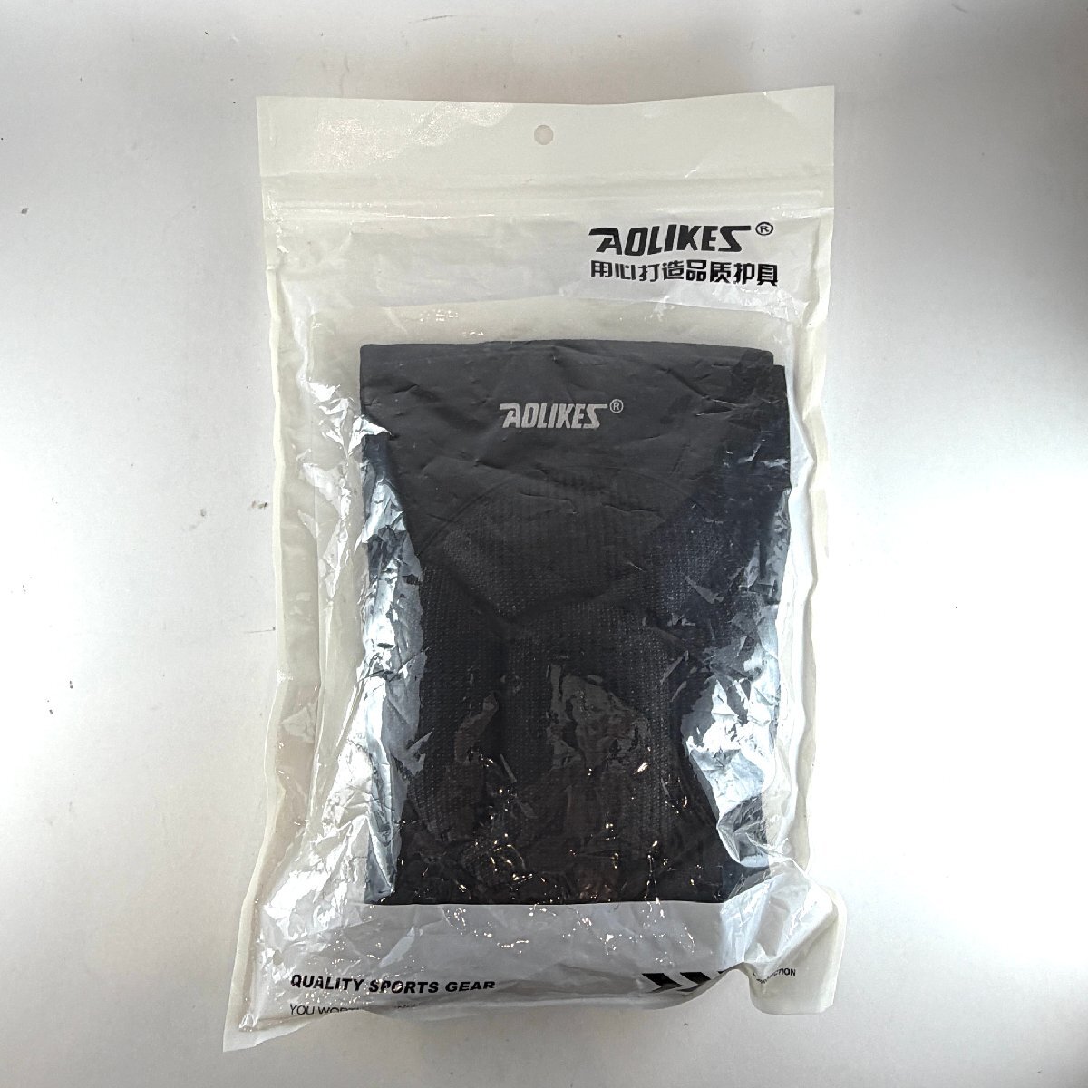 【77】AOLIKES 膝サポーター 膝あて メンズ/レディース スポーツ 保管品 未開封品 現状品