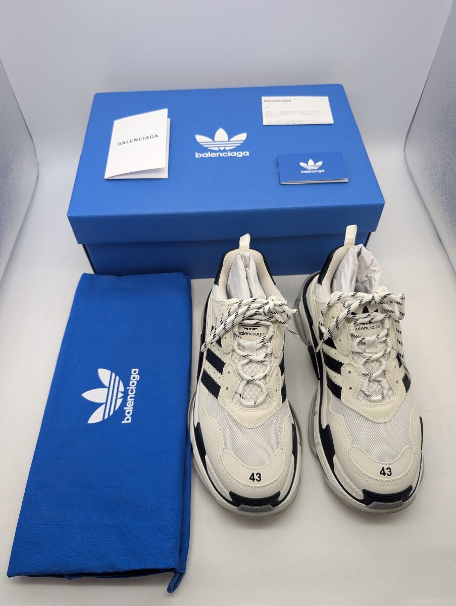 美品 BALENCIAGA×adidas Triple S トリプルエス スニーカー ホワイト 43サイズ 28.5cm デムナ・ヴァザリア バレンシアガ アディダス 靴