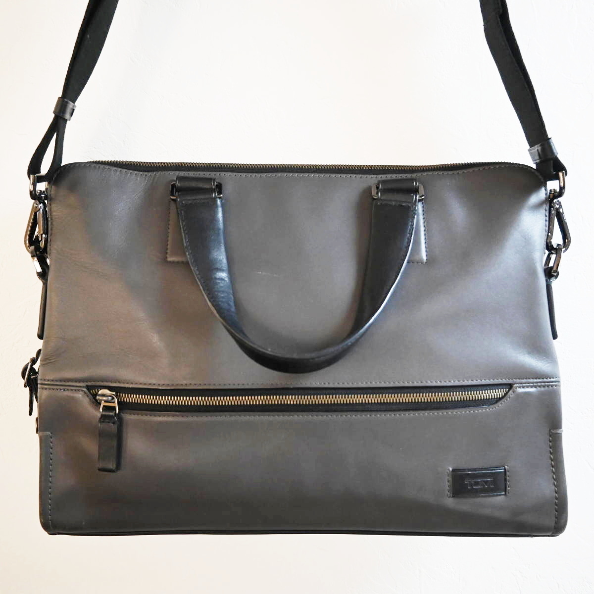 TUMI トゥミ レザー 2WAY ビジネス ハンドバッグ ショルダーバッグ 63016GRY T11-k024