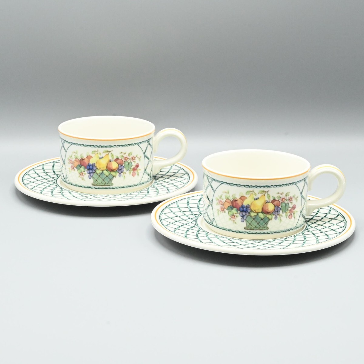 Villeroy & Boch ビレロイ&ボッホ バスケット カップ&ソーサー 2客セット ホワイト/グリーン フルーツ柄 M2605-t004