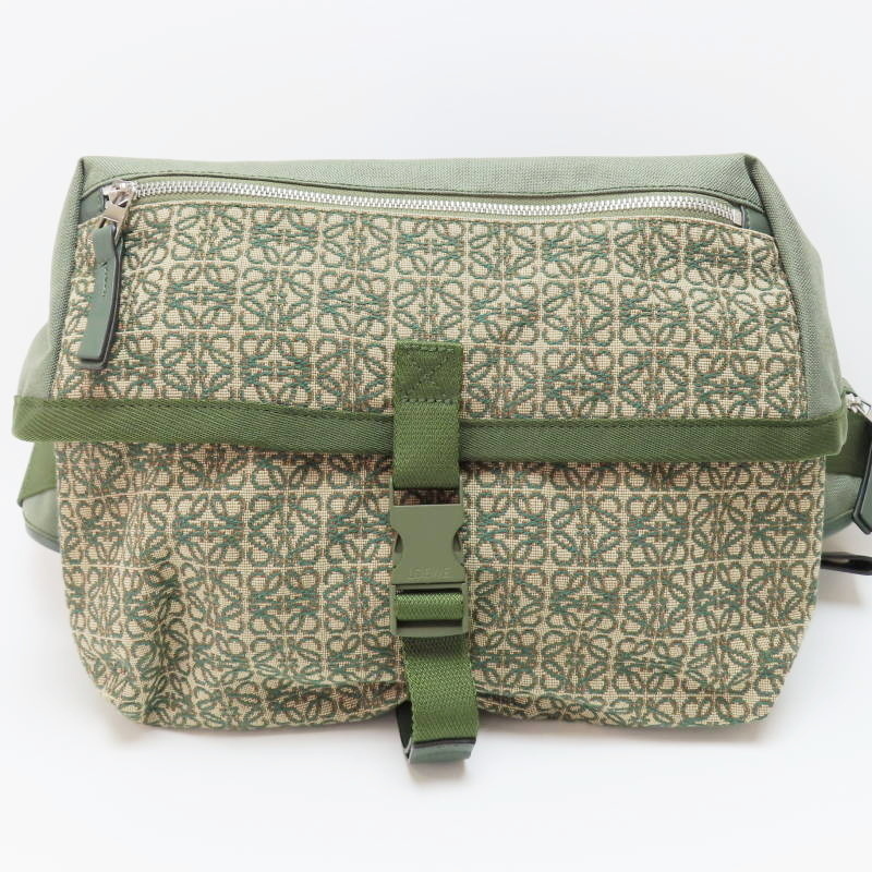 M04-k070 LOEWE ロエベ ポストマン スリング アナグラム キャンバス/ナイロン/カーフレザ― ボディバッグ グリーン B741Z67X01