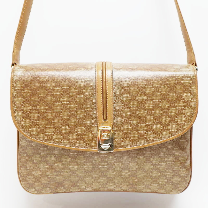 M05-k121 CELINE セリーヌ マカダム フラップ PVC/レザー ショルダーバッグ ベージュ