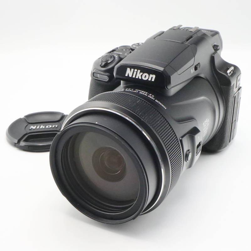 動作確認済 Nikon ニコン COOLPIX P1000 コンパクトデジタルカメラ 3000mm相当 光学125倍ズーム 純正バッテリー等 付属品多数 S10-t040