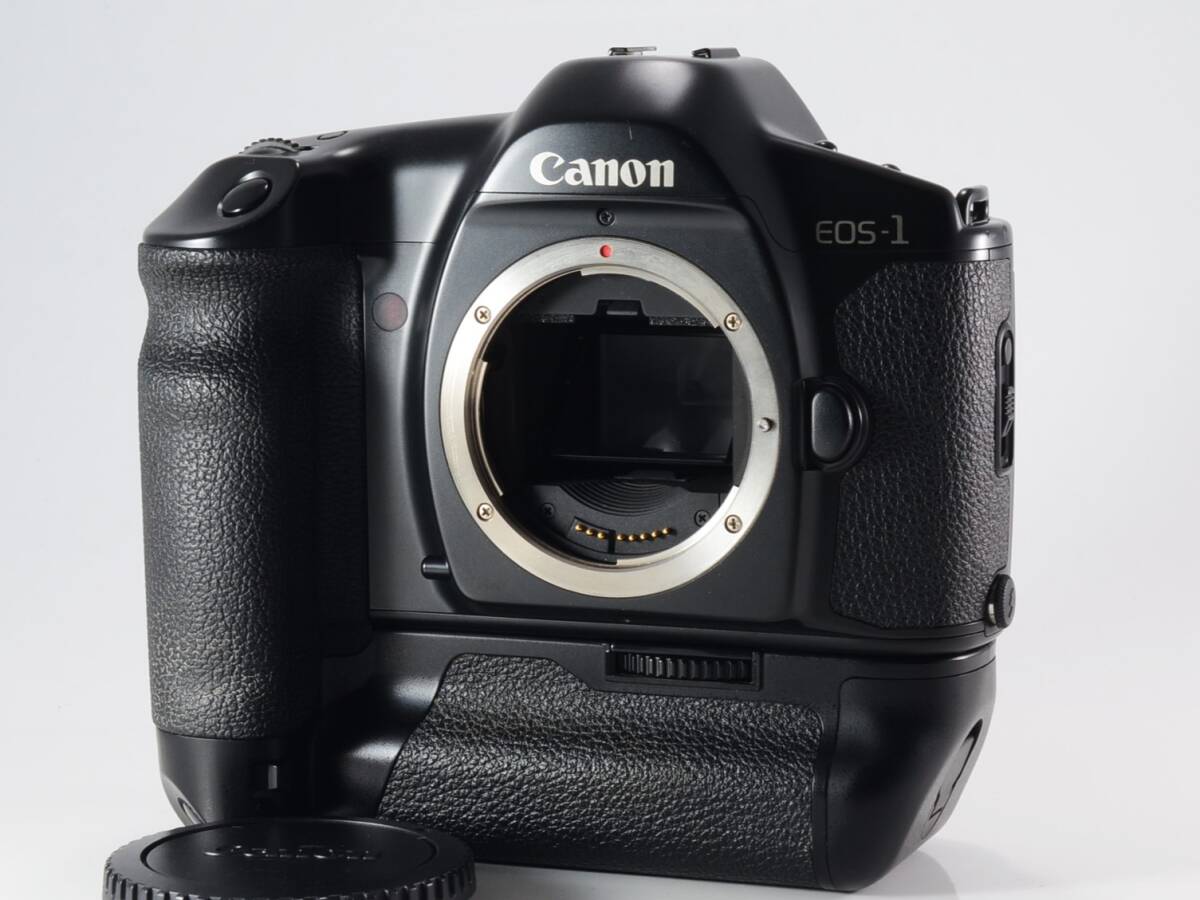 [並品] Canon（キャノン）EOS 1 / POWER DRIVE BOOSTER, CPMMAND BACK 付（61325）