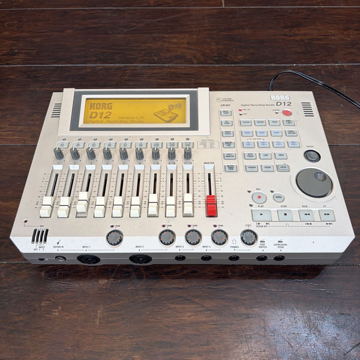 KORG D12 デジタルレコーディング マルチトラックレコーダー　通電確認OK 現状品