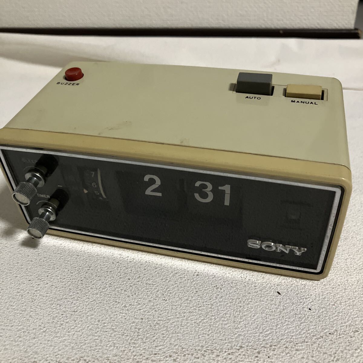 e740-60 SONY パタパタ時計 置時計 昭和レトロ 当時物 ソニー デジタルクロック DT-1