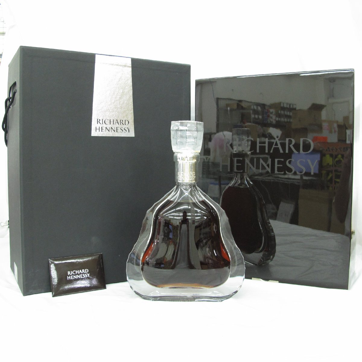 【未開栓】Hennessy ヘネシー リシャール バカラボトル ブランデー 700ml 40% 箱/冊子付 12149035 0806