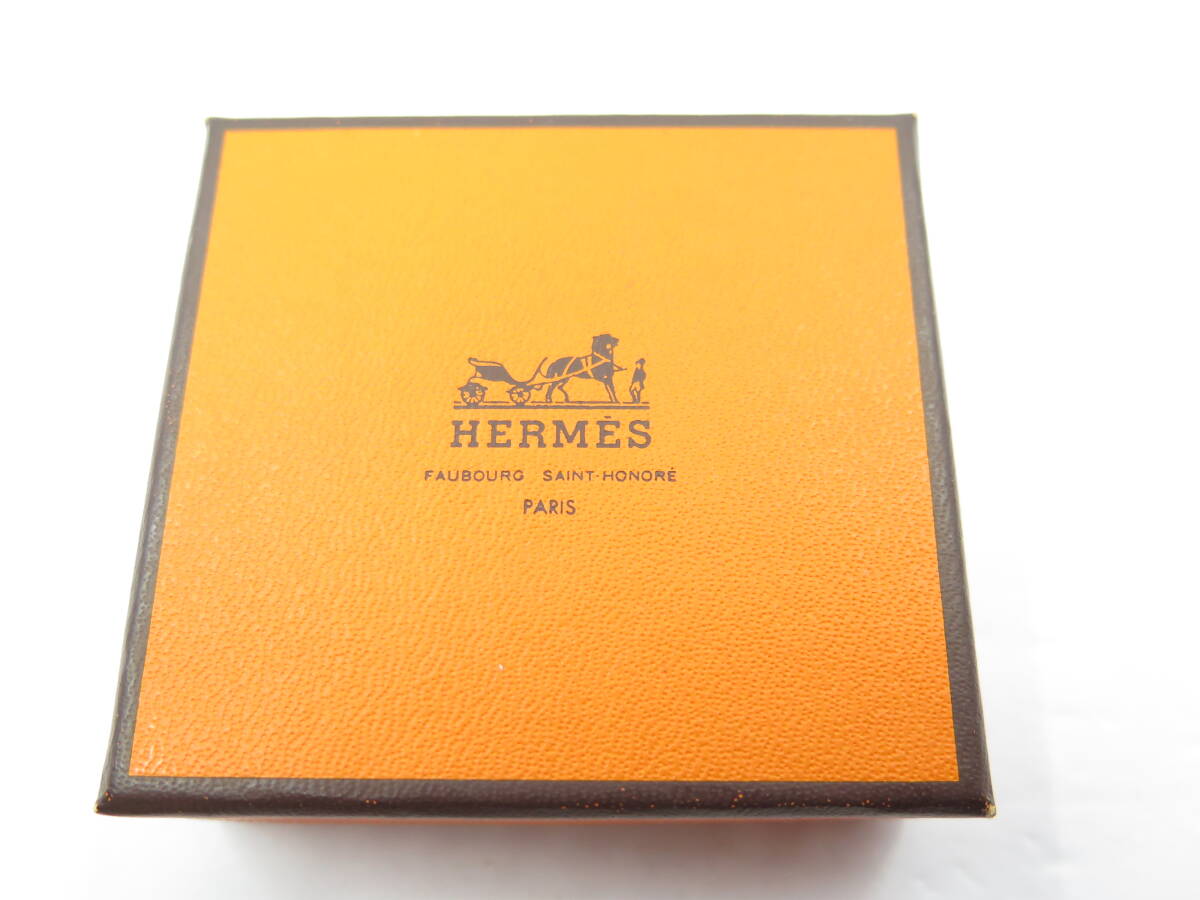 HERMS/エルメス　フルーツチャーム（ポルトクレ)「プラム」　カラー:ボルドー(ダークパープル)×グリーン　バッグチャーム/キーホルダー