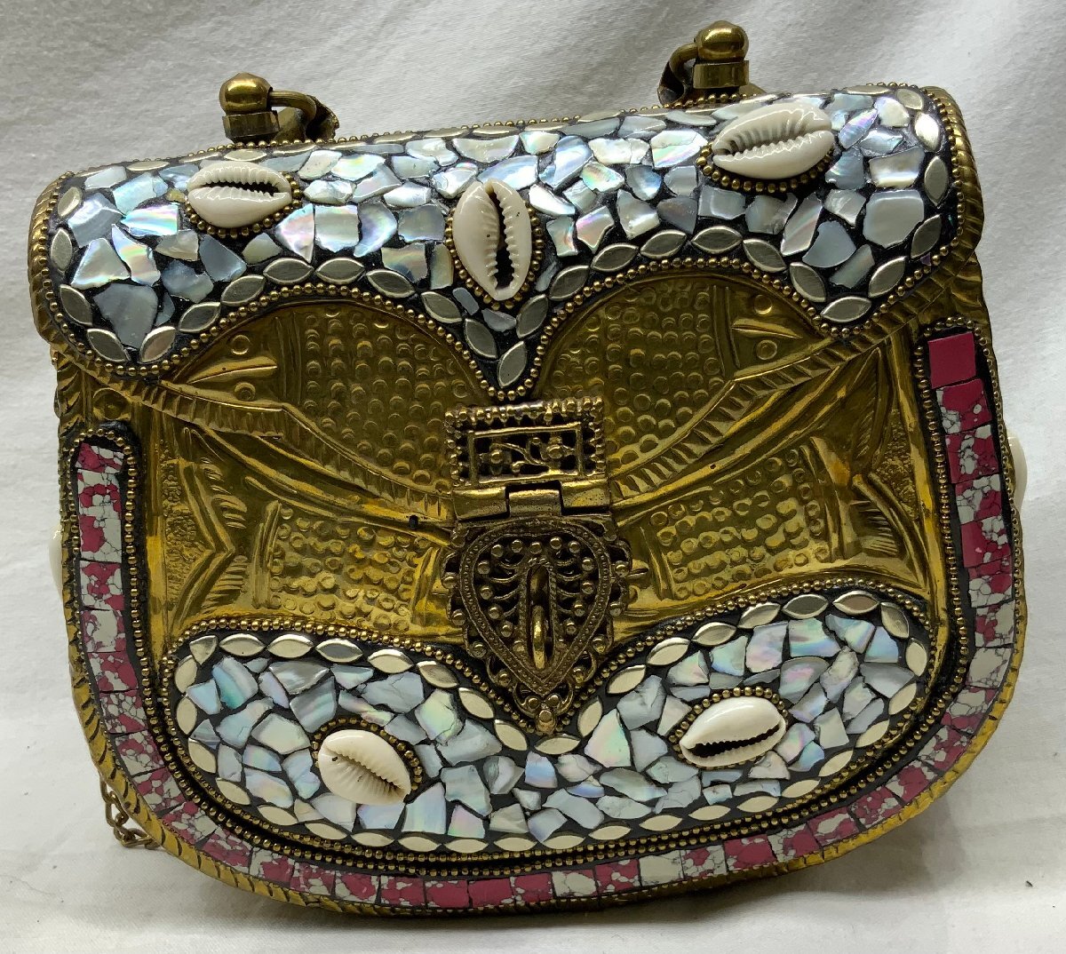 【店頭買取/中古】パーティーバック　2WAYハンドバッグ　シェル　貝殻バック　インド　現状品