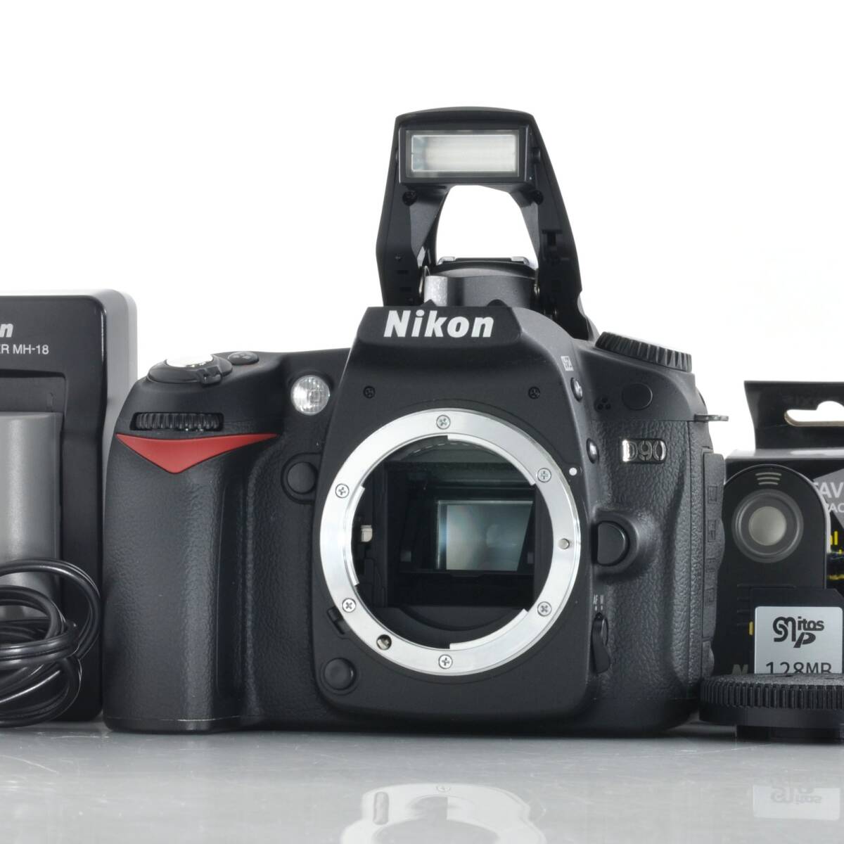 撮影枚数1,192枚【ニコン】NIKON D90 デジタルカメラ #U487A