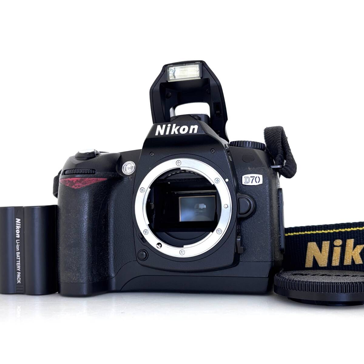 撮影枚数1,536枚【ニコン】Nikon D70 デジタル一眼レフカメラ ボディ #U262A
