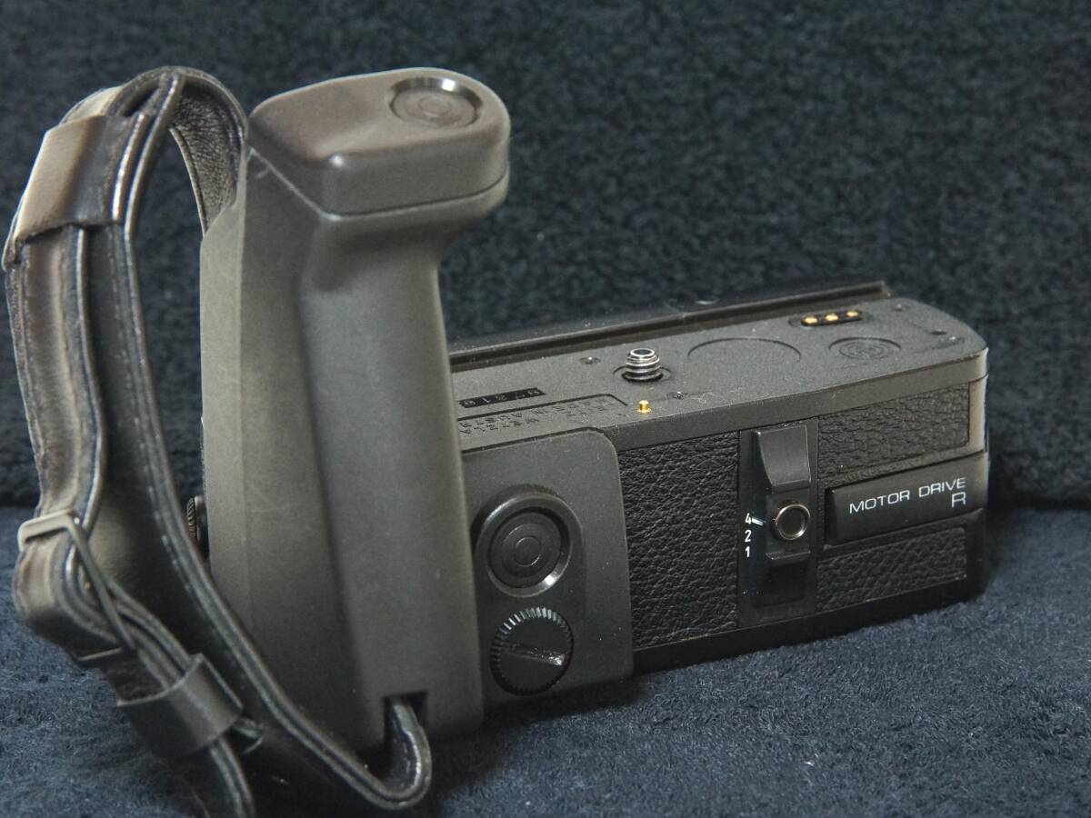 LEICA MOTOR DRIVE R＋ハンドグリップ（モータードライブR）【Operation Confirmed・動作確認済】