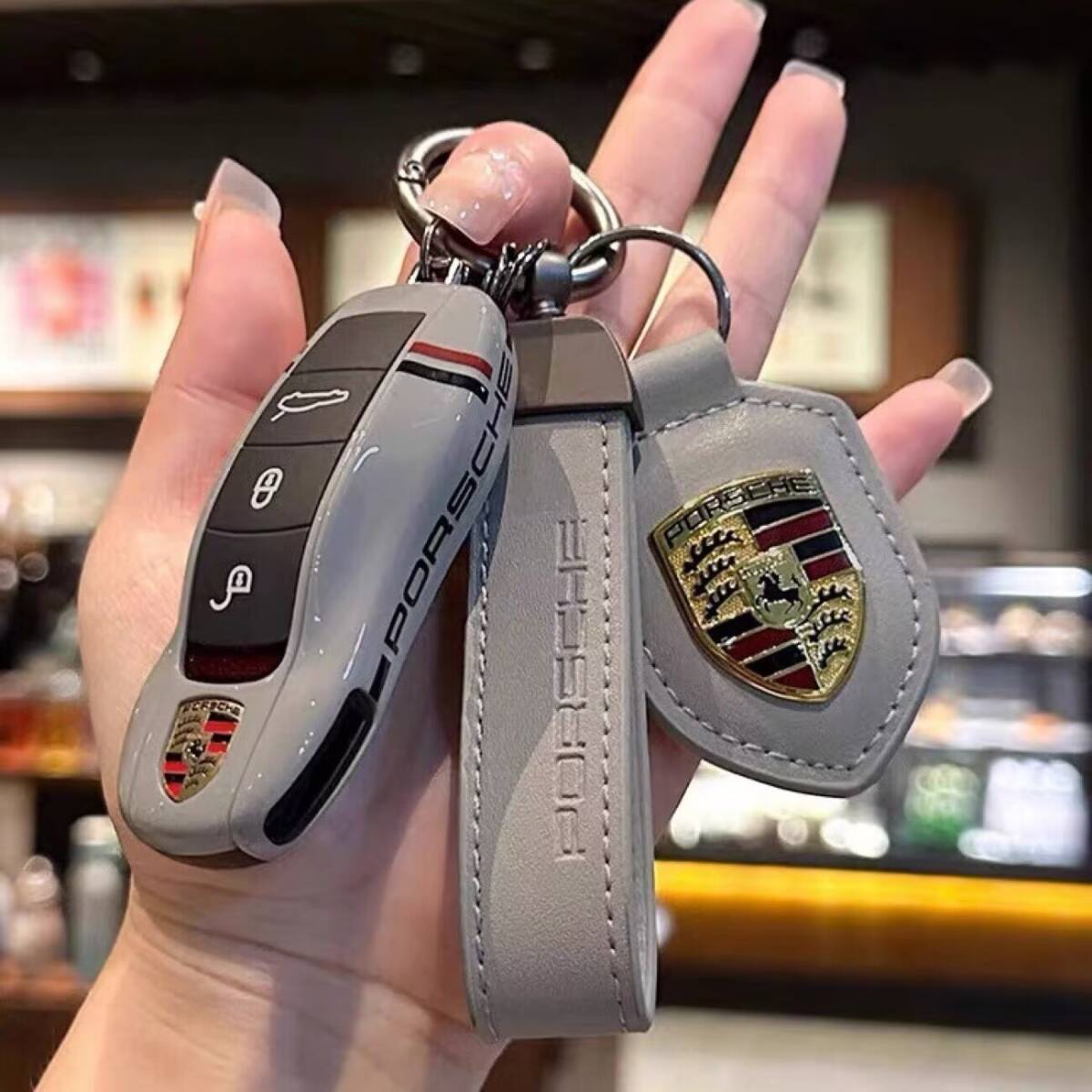 【３点セット】 ポルシェ キーケース ABS製 カイエン パナメーラ 911 ボクスター タイカン マカン ケイマン キーカバー キーホルダー 2色