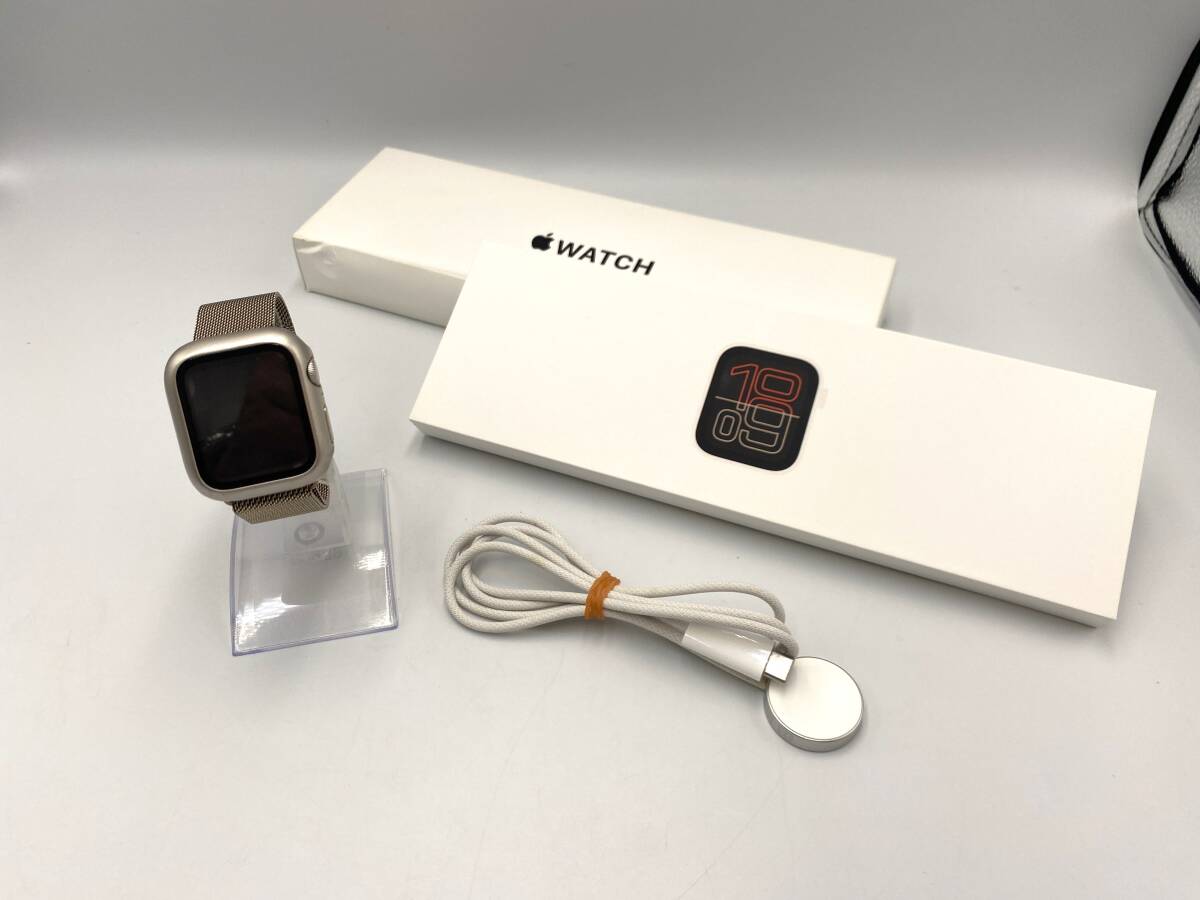 Apple Watch SE 第三世代 MEHV4J/A A3324 64GB 40mm スマートウォッチ バンド 充電コード有り 通電のみ確認済み A2384