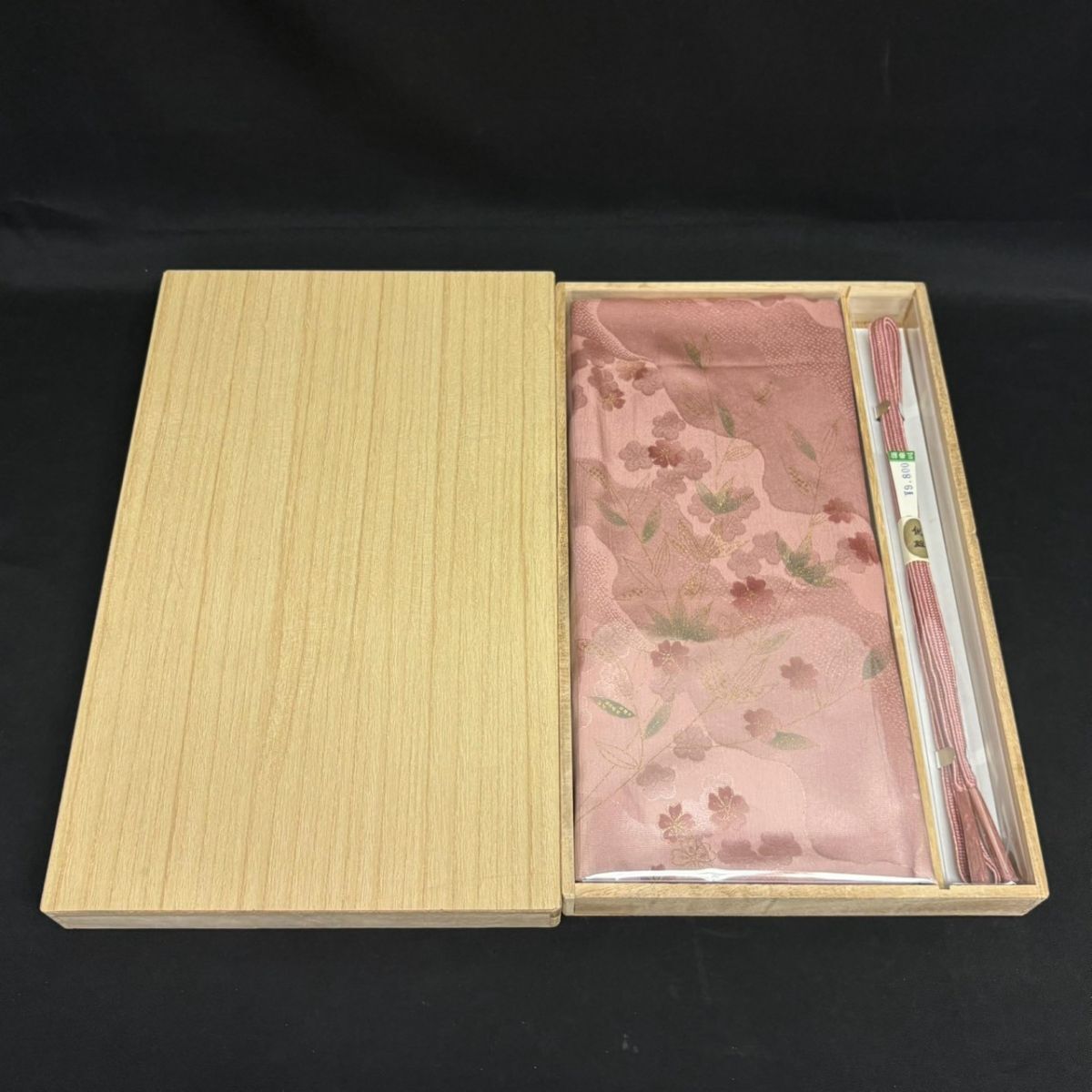 AFh503O100 木箱付 帯揚 帯締めセット 桜文様 桃色 長さ 約176cm/幅 約30cm くみひも 着物 和装 和装小物