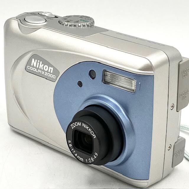 A23　Nikon　ニコン　COOLPIX　クールピクス2000　デジカメ