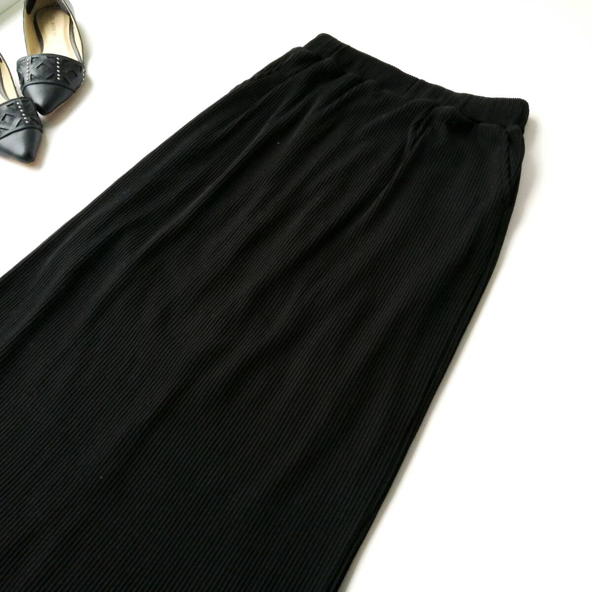 ELENCARE DUE レディース♪ロングスカート タイトスカート Fサイズ 未使用 黒 260701nr【4点同梱で送料無料】