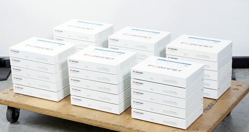 Fortinet ファイアウォール Fortigate-60F 30台セット【ライセンス期限切れ】▲FG-60F 中古▲送料無料