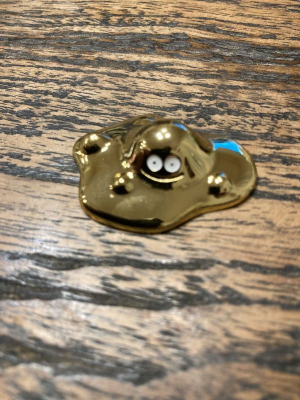 新品　ボールマーカー　はぐれメタル　ゴールド