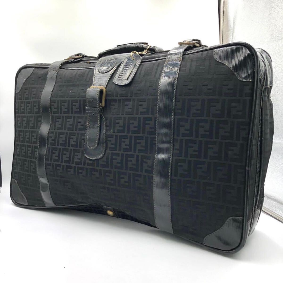 【激レア】 フェンディ FENDI トラベルバッグ ボストンバッグ ズッカ FF柄 黒 ブラック ヴィンテージ 旅行 大容量