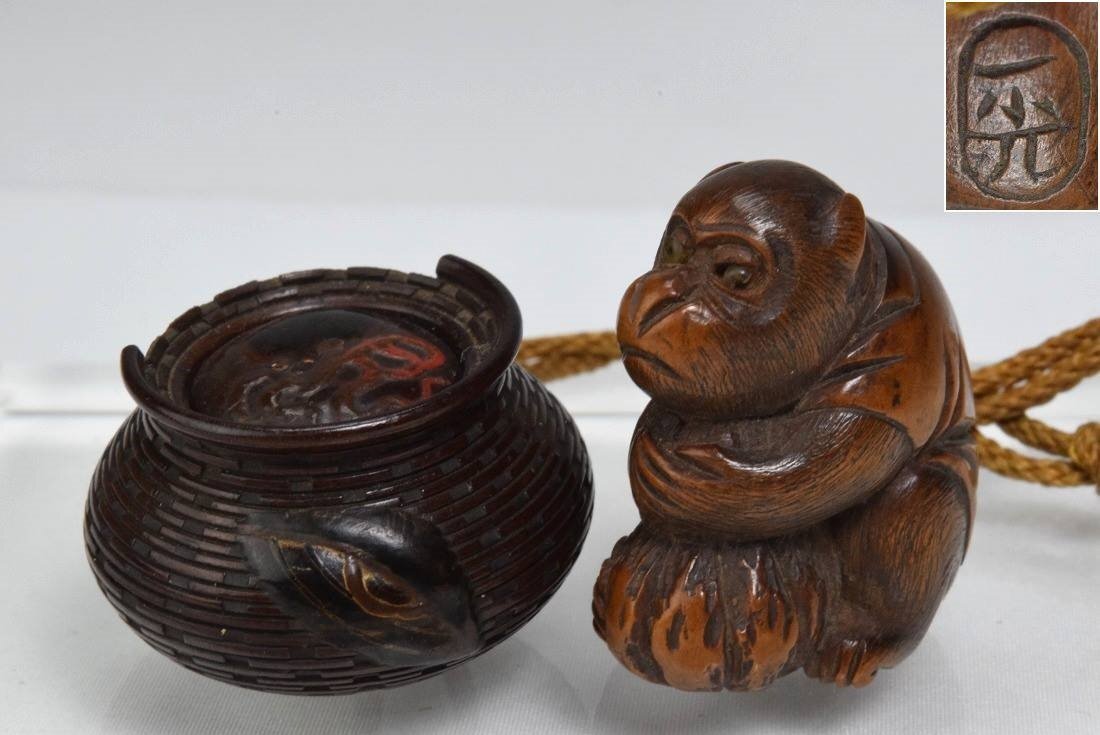 一光作 猿 蒔絵魚籠 木彫 根付 二点 彫刻 時代 提げ物 印籠