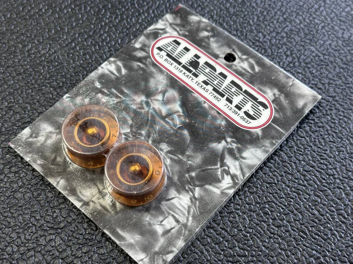 スピードノブ エレキギター ツマミ PK130 Allparts エンボス ノブ（2個セット）、アンバー