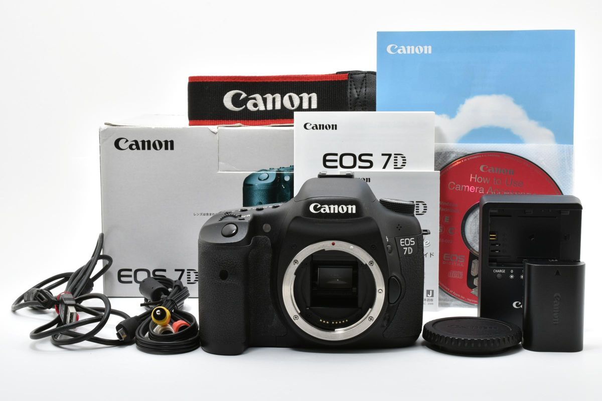 ★極上品・ショット回数9200回★ キヤノン CANON EOS 7D ボディ 《元箱・説明書付き》 #5364W0721
